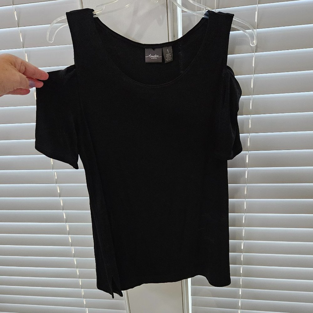 Chico's Travelers Cold Shoulder Black Slinky Top Size 1 (8) EUC